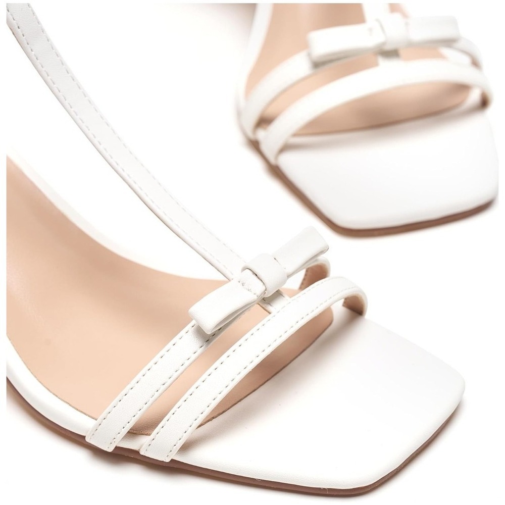 New White‎ Ankle Strap Chunky Block Heel Pump - Women's Size 11 - Picture 2 of 9